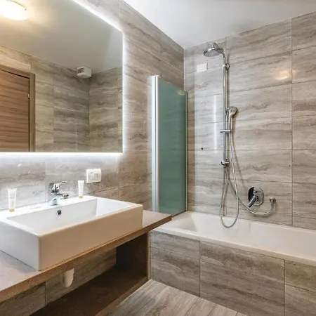 Apt. Luxury Britannia Lejlighed *